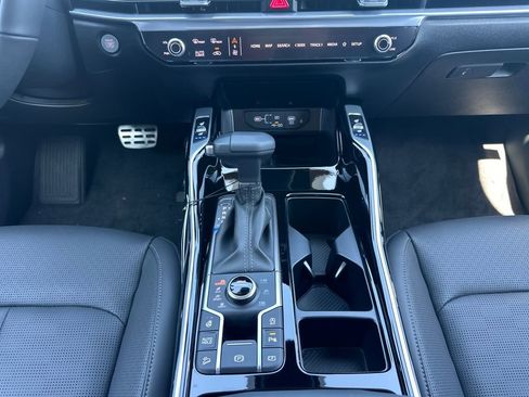 New 2026 Kia Sorento SX image 29