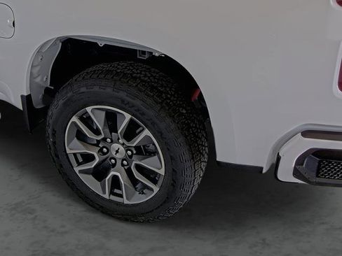 New 2026 Chevrolet Silverado 1500 RST w/ All Star Edition Plus AWD/4WD image 9