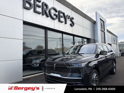 New 2025 Lincoln Navigator L Reserve image 1