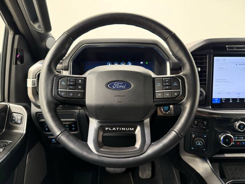 Used 2025 Ford F150 Platinum AWD/4WD image 32