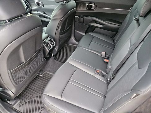 New 2026 Kia Sorento EX FWD image 21