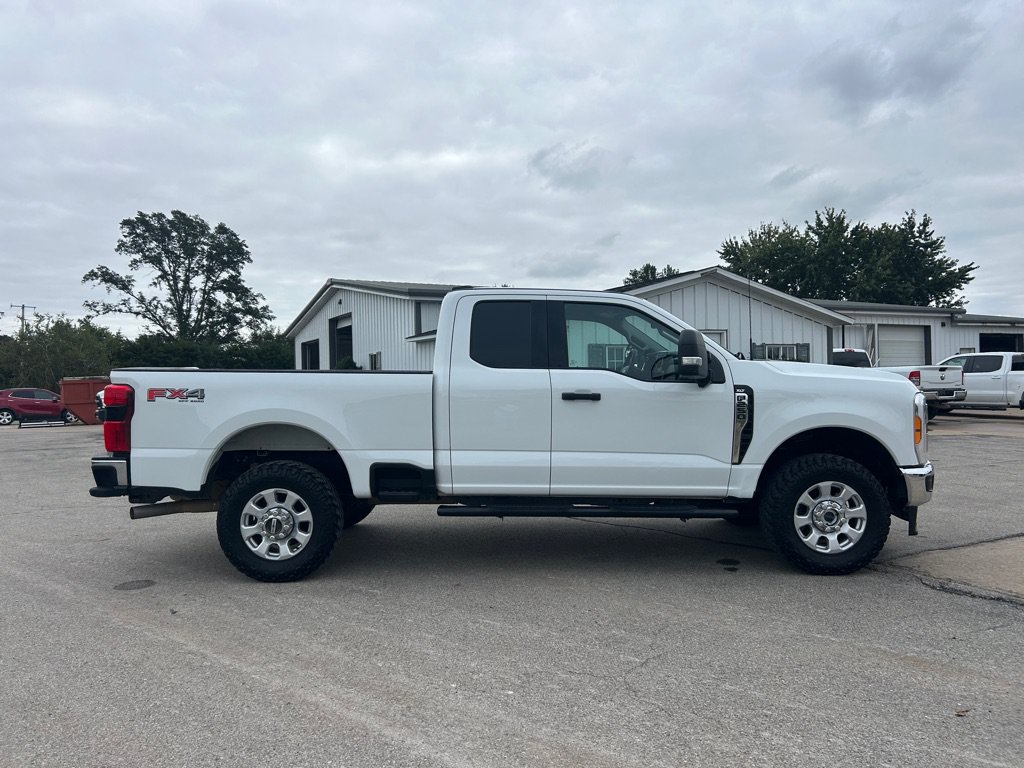 Used 2023 Ford F250 XLT w/ 360-Degree Camera Package AWD/4WD image 4