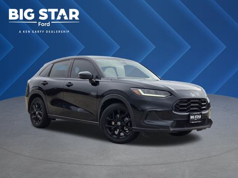 Used 2023 Honda HR-V Sport image 1