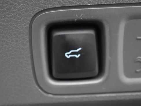 Used 2018 Ford Expedition Limited w/ Equipment Group 302A image 33