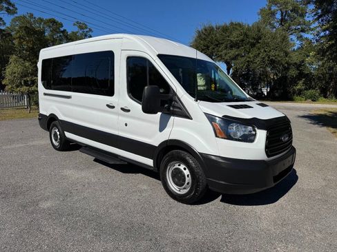 Used 2019 Ford Transit 350 XL image 8