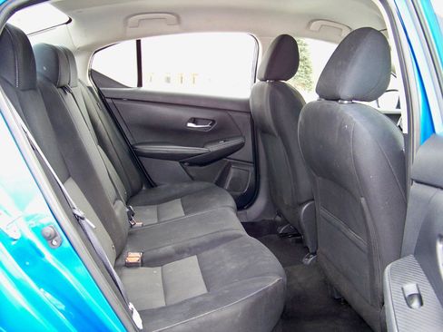 Used 2021 Nissan Sentra SV FWD image 34