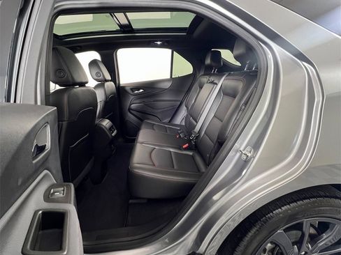 Used 2024 Chevrolet Equinox RS w/ RS Leather Package image 8