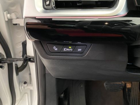 Used 2025 BMW X1 xDrive28i w/ Premium Package image 24