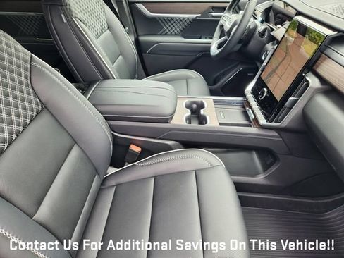 New 2026 GMC Acadia Denali w/ Super Cruise Package FWD image 10