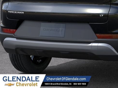 New 2026 Chevrolet TrailBlazer LT w/ Midnight Edition FWD image 14