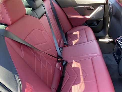 New 2026 BMW i5 eDrive40 image 13