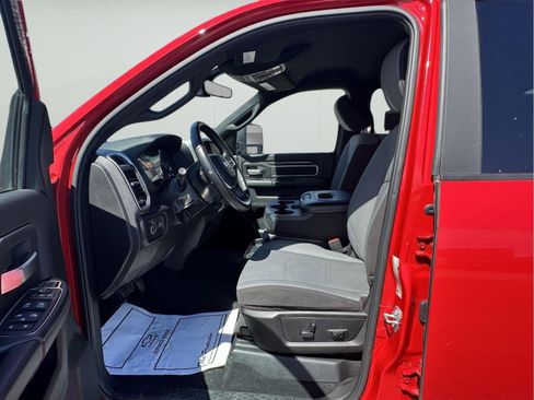 Used 2024 RAM 2500 Big Horn w/ Bed Utility Group AWD/4WD image 11
