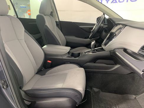 Used 2023 Subaru Outback Premium AWD/4WD image 39