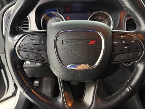 Used 2022 Dodge Charger SXT w/ Leather Interior Group RWD image 9