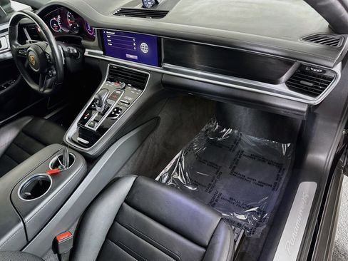Used 2023 Porsche Panamera 4S w/ Premium Package AWD/4WD image 30