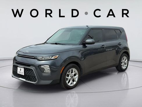 Used 2021 Kia Soul S FWD image 7