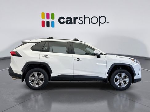 Used 2024 Toyota RAV4 XLE w/ Convenience Package FWD image 6