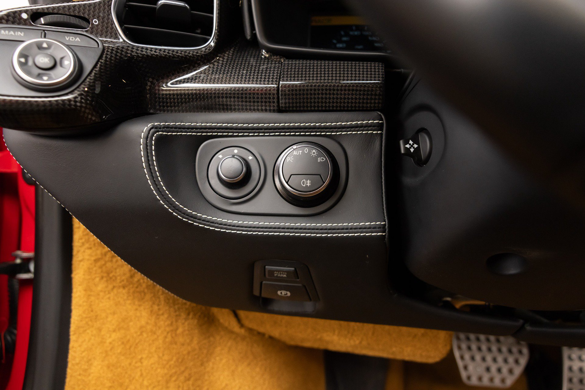 Certified 2013 Ferrari 458 Spider RWD image 97