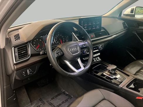 Used 2024 Audi Q5 2.0T Premium w/ Convenience Package AWD/4WD image 18