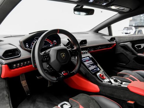 Used 2023 Lamborghini Huracan Tecnica RWD image 7