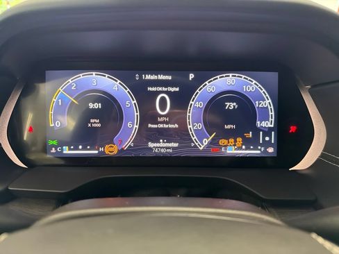 Used 2021 Jeep Grand Cherokee L Overland w/ Luxury Tech Group IV AWD/4WD image 12