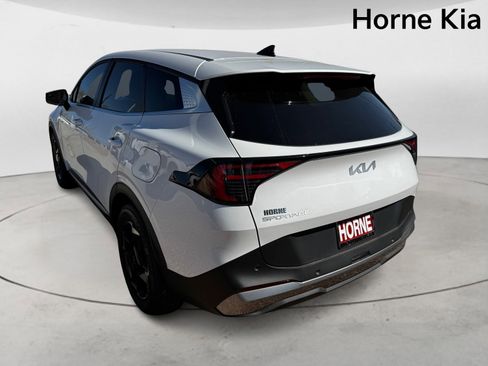 New 2026 Kia Sportage EX image 5