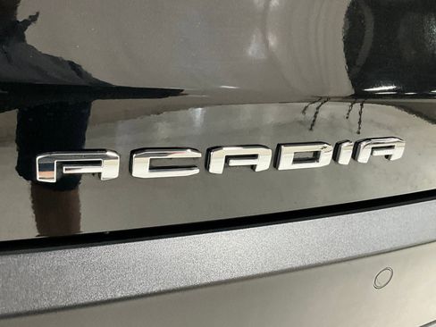 Used 2023 GMC Acadia AT4 w/ Technology Package AWD/4WD image 30