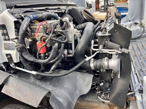 Used 2008 Chevrolet Kodiak C4500 2WD Regular Cab image 23