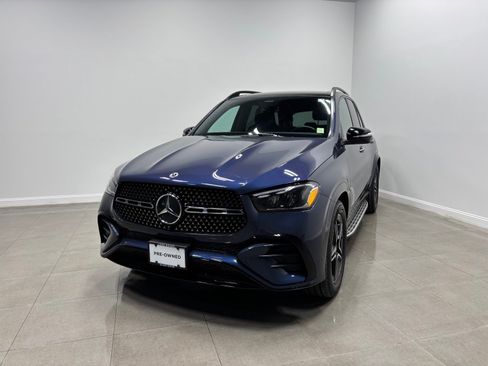 Used 2025 Mercedes-Benz GLE 450 4MATIC image 2