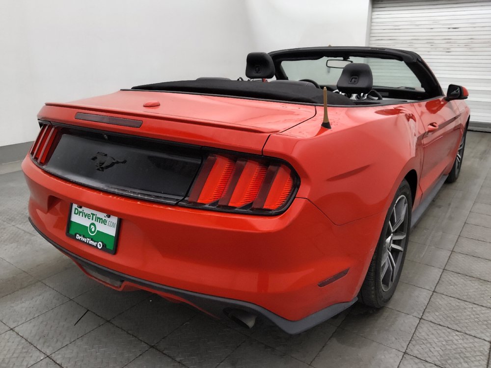 Used 2016 Ford Mustang Premium RWD image 9
