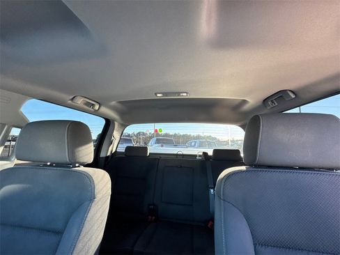 Used 2018 Chevrolet Silverado 1500 LT image 31