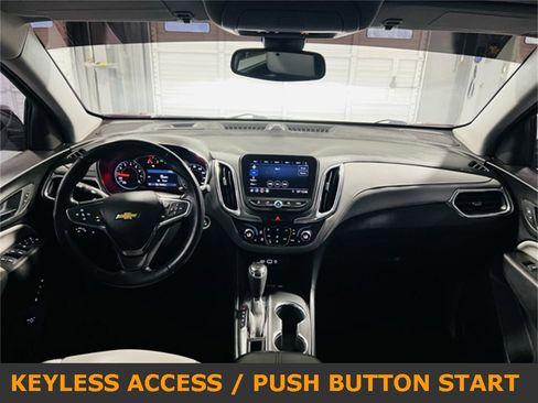 Used 2020 Chevrolet Equinox Premier w/ LPO, Floor Liner Package image 4