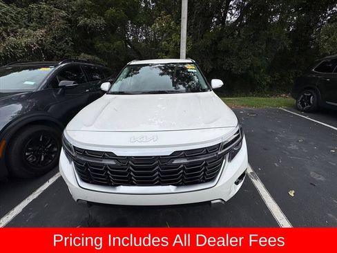 Certified 2024 Kia Seltos EX FWD image 10