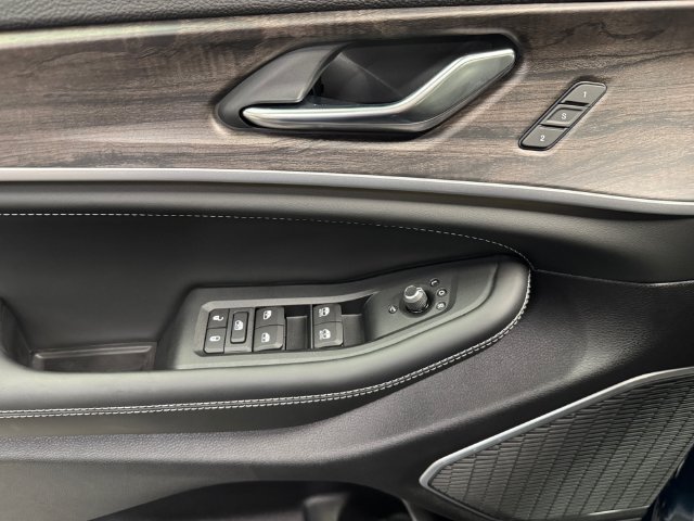 New 2027 Jeep Grand Cherokee L Limited AWD/4WD image 30