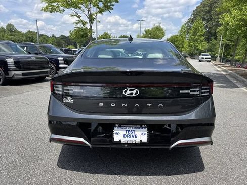 New 2026 Hyundai Sonata SEL FWD image 7