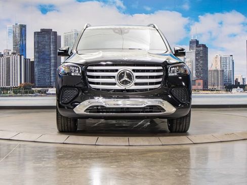 Certified 2026 Mercedes-Benz GLS 450 4MATIC image 3
