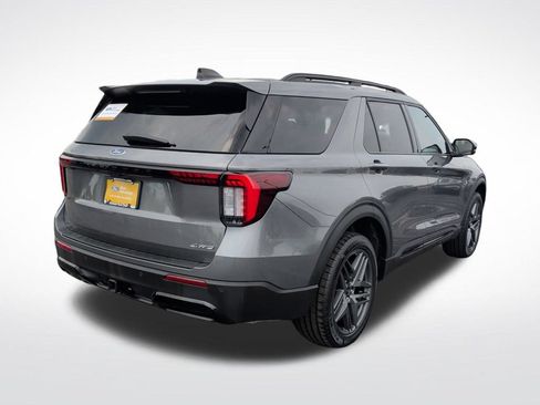 Certified 2025 Ford Explorer ST-Line w/ ST-Line Street Pack AWD/4WD image 7