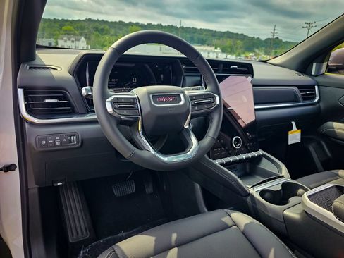 New 2027 GMC Terrain Elevation w/ Elevation Premium Package AWD/4WD image 14