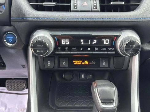 Used 2021 Toyota RAV4 XSE image 37