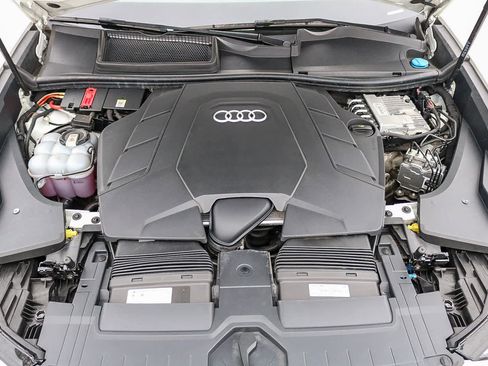 Used 2023 Audi Q8 Premium w/ Convenience Package image 44