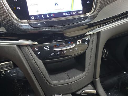 Certified 2023 Cadillac XT6 Sport w/ Technology Package AWD/4WD image 21