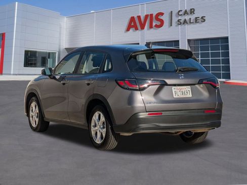 Used 2025 Honda HR-V LX image 9