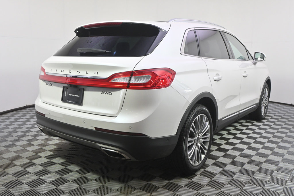 Used 2018 Lincoln MKX Reserve AWD/4WD image 6