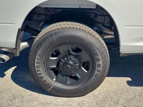 New 2026 RAM 3500 Tradesman image 19