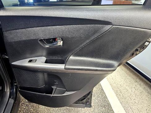 Used 2015 Toyota Venza Limited image 37