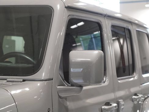 Used 2023 Jeep Wrangler Unlimited Rubicon 392 w/ Xtreme Recon 35" Tire Package AWD/4WD image 7