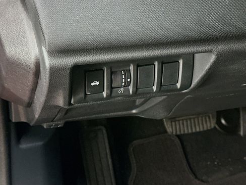 Used 2024 Subaru Legacy Premium image 17