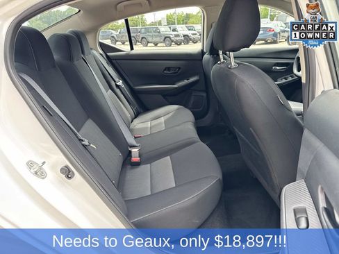Used 2025 Nissan Sentra SV FWD image 21