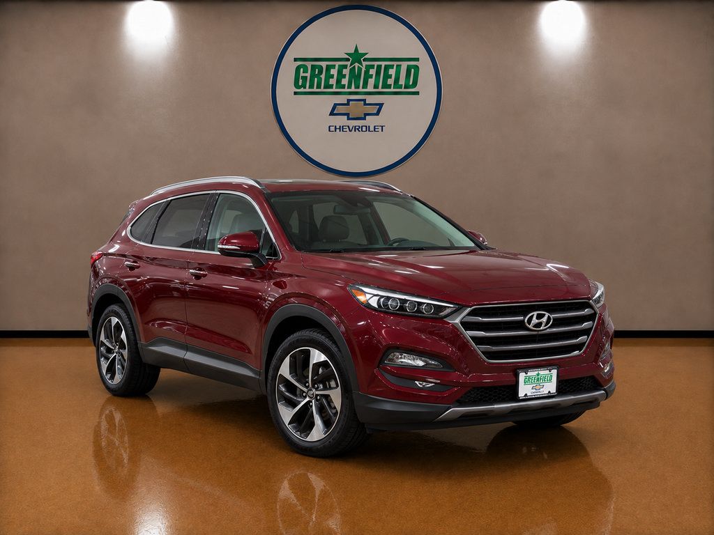 Used 2016 Hyundai Tucson Sport FWD image 1