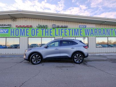 Used 2023 Ford Escape Platinum w/ Premium Technology Package